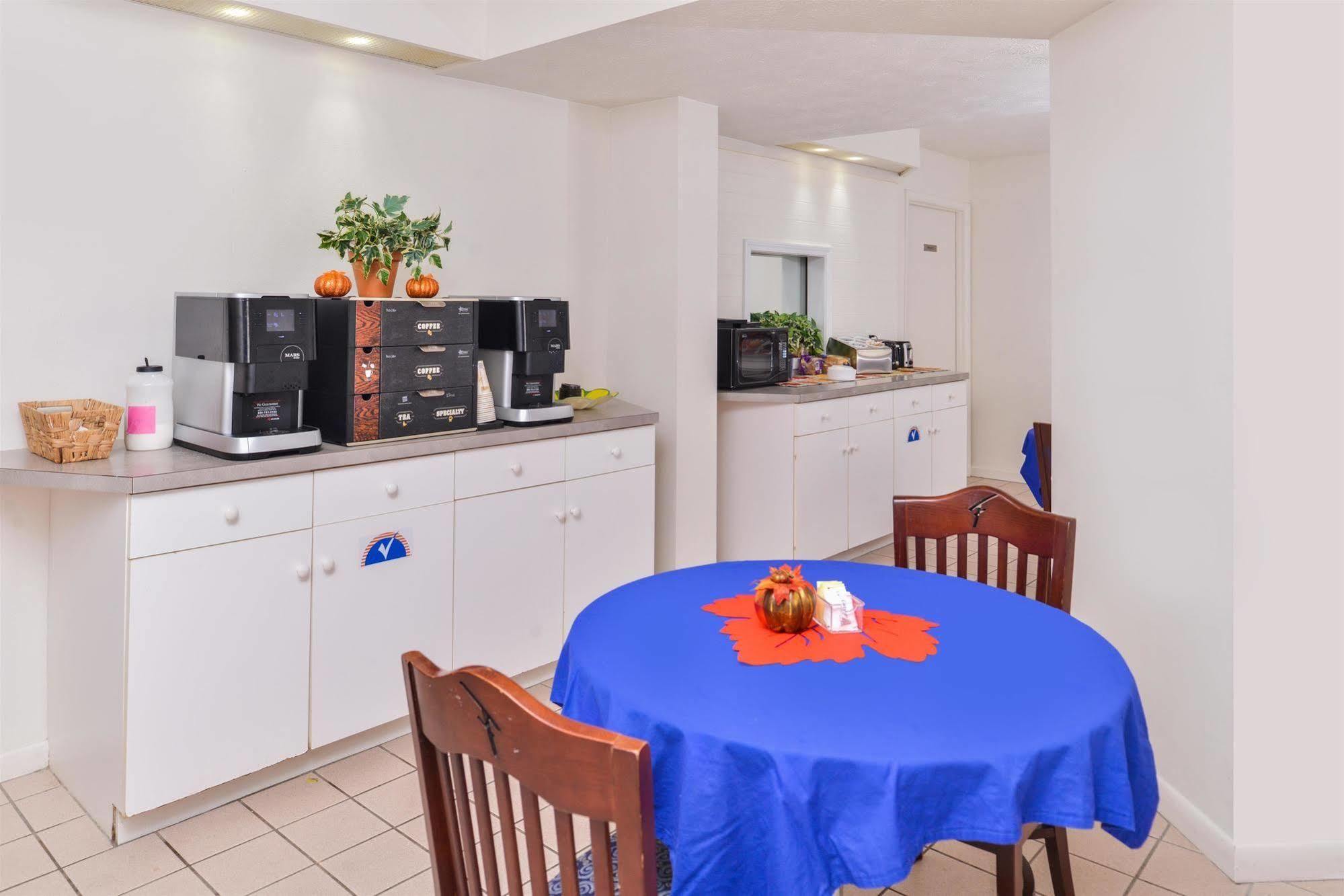 Americas Best Value Inn Norge Εξωτερικό φωτογραφία