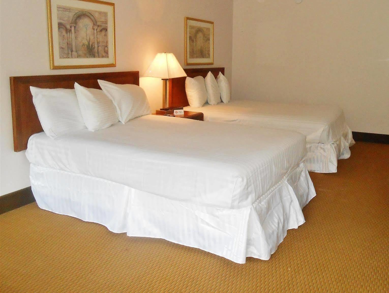 Americas Best Value Inn Norge Εξωτερικό φωτογραφία